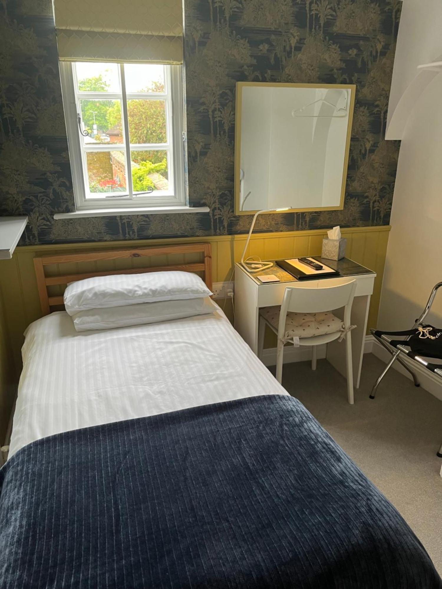 The Palmerston Rooms Romsey Extérieur photo